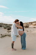 Load image into Gallery viewer, Couples Maternity Photography Mandurah WA