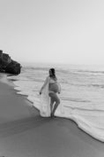 Load image into Gallery viewer, Beach Maternity Photoshoots Mandurah WA